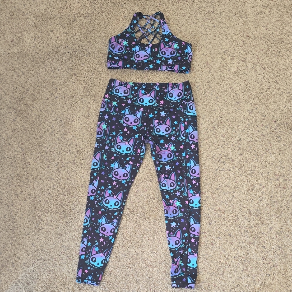Constantly Varied Gear Cosmic Kitty Leggings And Butterfly Back Bra Size Large